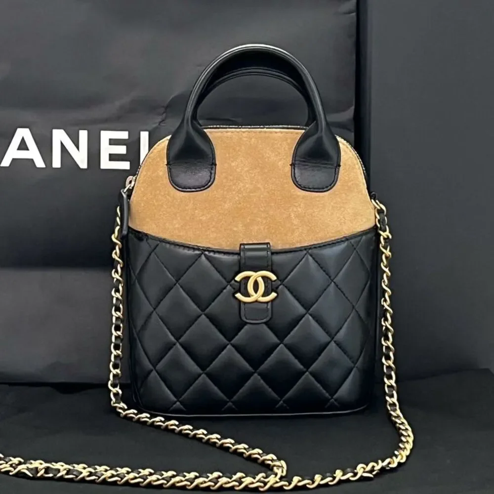 Chanel Women Pre-Loved Bag Very Good Condition